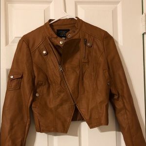 Cropped Brown Leather Jacket